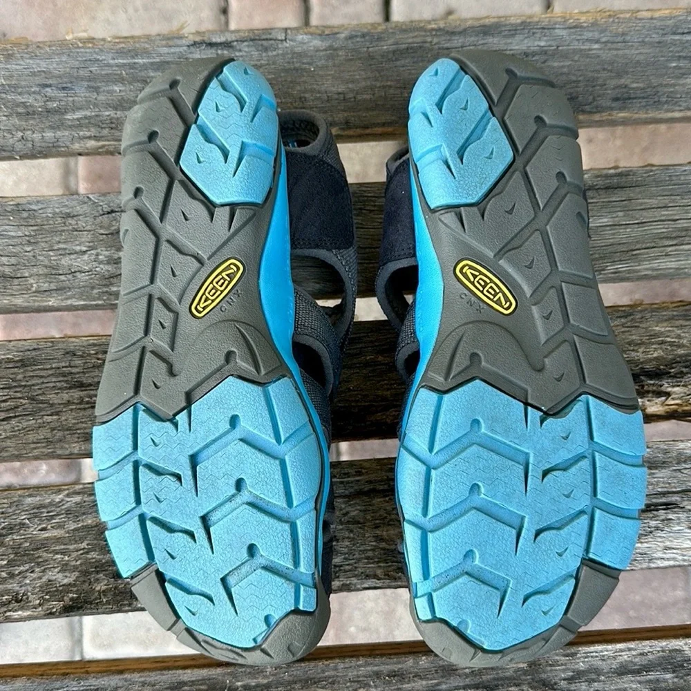 KEEN Clearwater CNX Women’s Size 7 Grey/Blue Waterproof Sport Sandals 1008772 - Picture 6 of 9